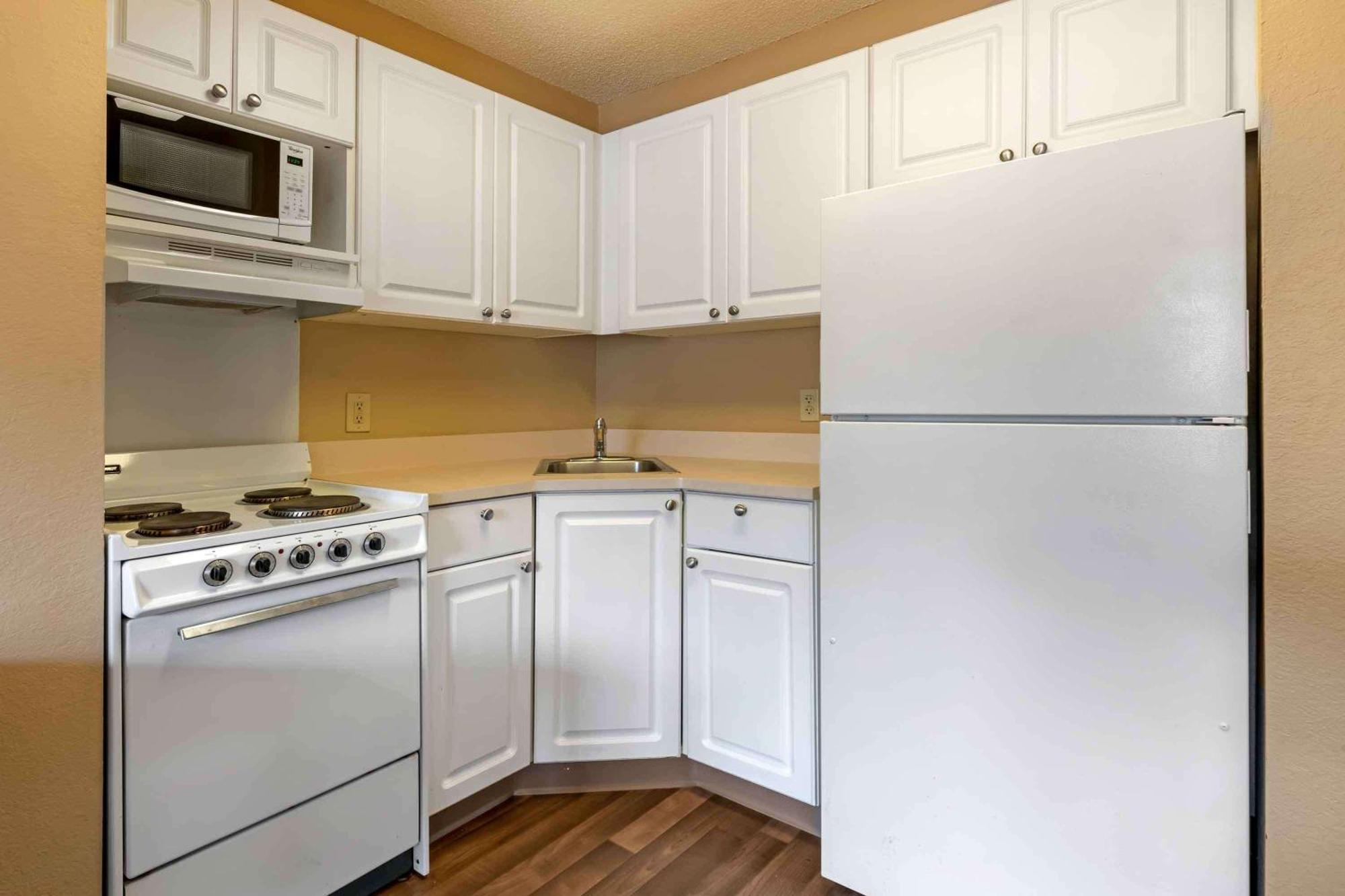 Extended Stay America Suites - Orlando - Convention Center - 6443 Westwood Williamsburg Экстерьер фото